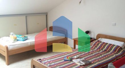 Четырехкомнатная квартира в новом доме с гаражом