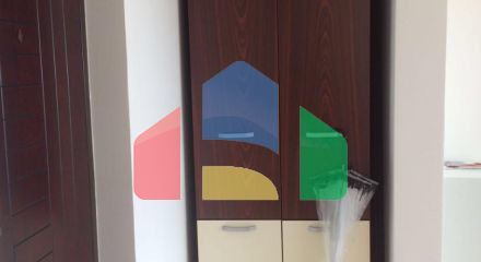 Четырехкомнатная квартира в новом доме с гаражом