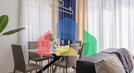 Премиум квартира в жилом комплексе с бассейном расположенная в Бечичи, пригород Будвы.