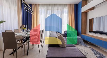 Премиум квартира в жилом комплексе с бассейном расположенная в Бечичи, пригород Будвы.