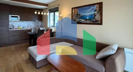 Apartment at a bargain price in Becici