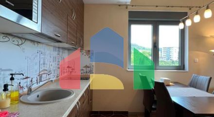 Apartment at a bargain price in Becici