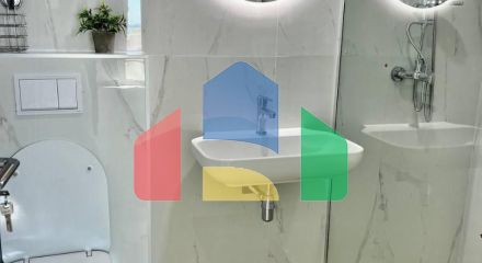 Продается светлая новая квартира в ЖК Fablife с панорамным видом на море, горы и Бечичи.