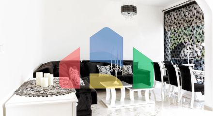 Роскошный пентхаус с потрясающей террасой и ошеломительным панорамным видом на море.