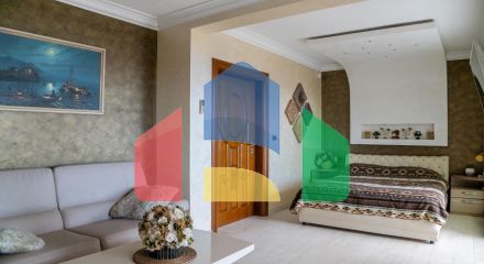 Уникальный жилой комплекс в поселке Ивановичи (Бечичи).