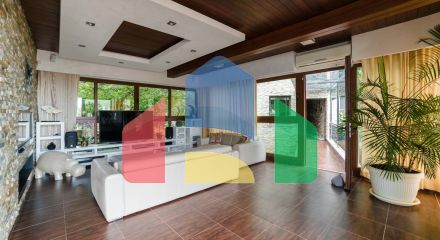 Уникальный жилой комплекс в поселке Ивановичи (Бечичи).