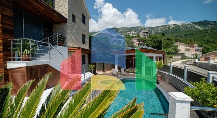 Уникальный жилой комплекс в поселке Ивановичи (Бечичи).