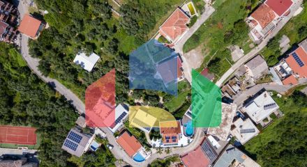 Уникальный жилой комплекс в поселке Ивановичи (Бечичи).