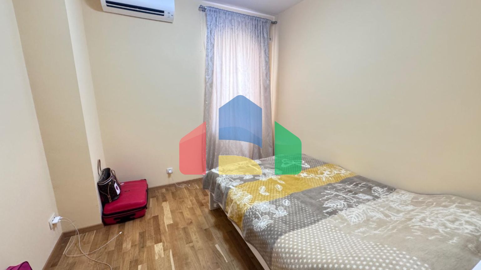 Квартира с 2 спальнями и панорамным видом на море и горы в Бечичи, новый комплекс с бассейном