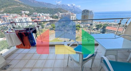 Квартира с 2 спальнями и панорамным видом на море и горы в Бечичи, новый комплекс с бассейном