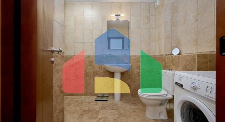 Two bedroom apartment with a gorgeous view of the sea and mountains