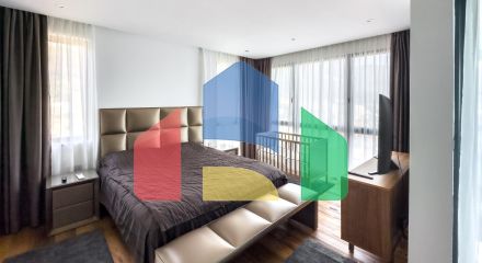 Продаётся роскошный двухэтажный пентхаус с бассейном и панорамным видом на море!