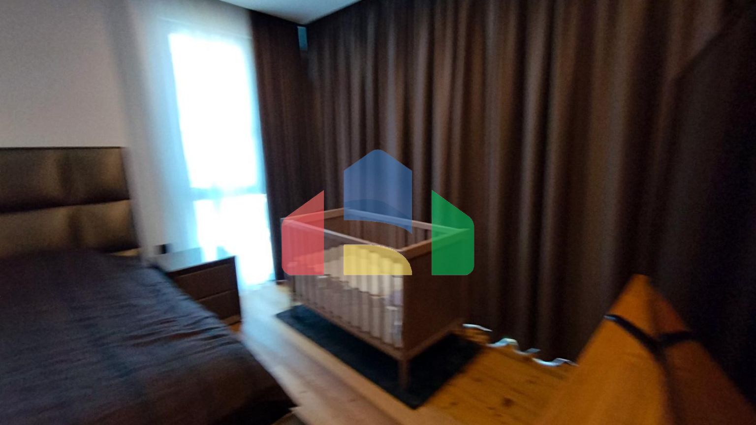 Продаётся роскошный двухэтажный пентхаус с бассейном и панорамным видом на море!