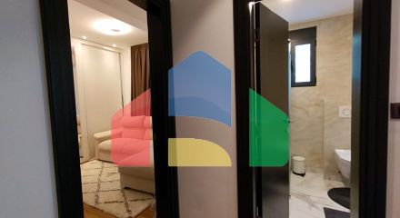 Продаётся роскошный двухэтажный пентхаус с бассейном и панорамным видом на море!