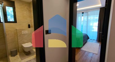 Продаётся роскошный двухэтажный пентхаус с бассейном и панорамным видом на море!