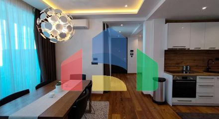 Продаётся роскошный двухэтажный пентхаус с бассейном и панорамным видом на море!