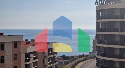 1 bedroom apartment in Becici with sea view