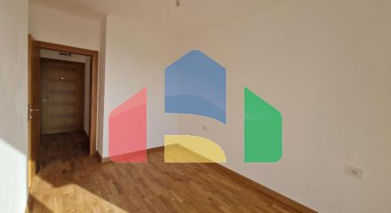 1 bedroom apartment in Becici with sea view