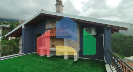 Three-storey house with underground garage for sale, €430,000