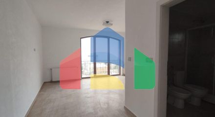 Продается трехэтажный дом с подземным гаражом, 430 000 €