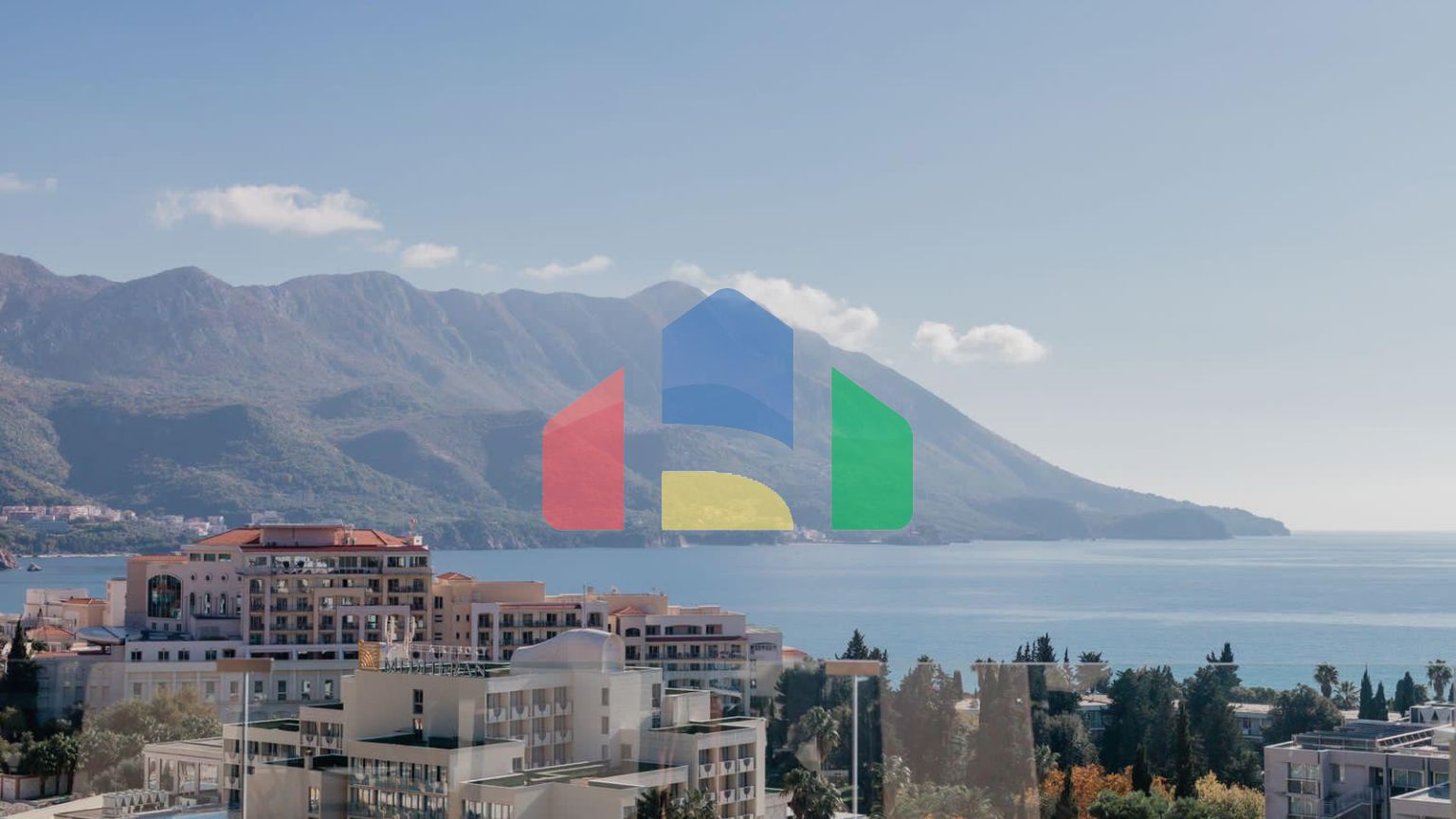 Квартира с 2 спальнями и гаражом в Бечичи