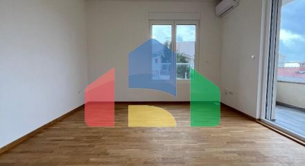 Немебелированная квартира в новом доме  в Бечичи