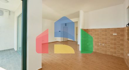 Срочно! квартира с 2 спальнями и видом на море в Бечичи Срочно! квартира с 2 спальнями и видом на море в Бечичи