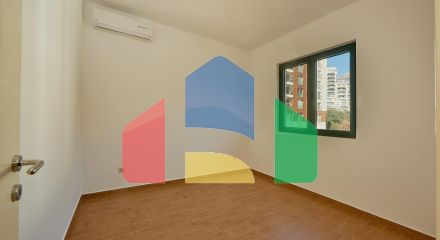 Срочно! квартира с 2 спальнями и видом на море в Бечичи Срочно! квартира с 2 спальнями и видом на море в Бечичи