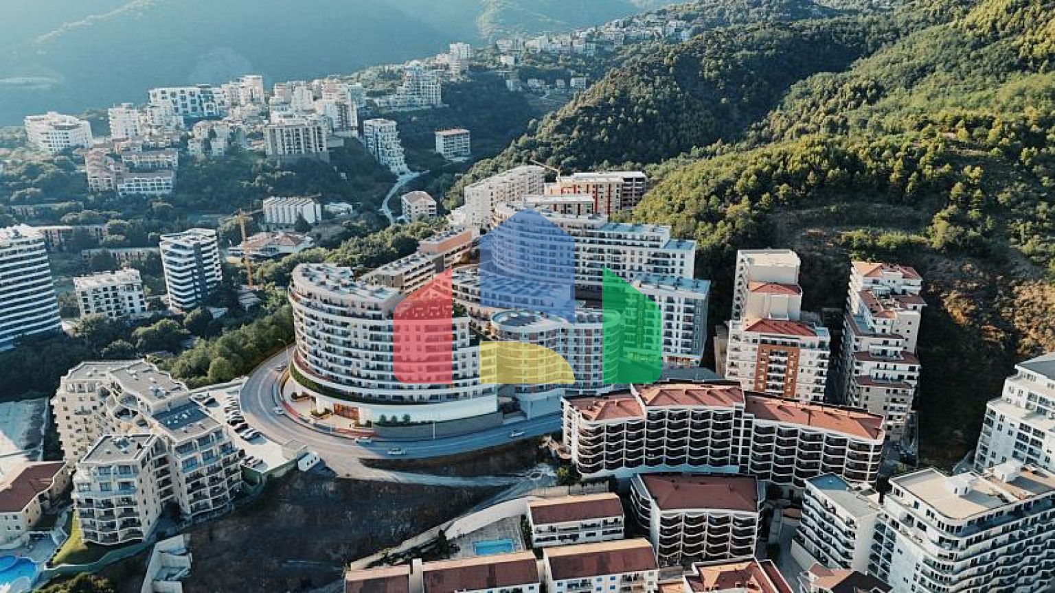 ЭКСКЛЮЗИВНЫЙ АВТОРСКИЙ ПРОЕКТ КЛУБНОЙ РЕЗИДЕНЦИИ НА ЖИВОПИСНОМ ПОБЕРЕЖЬЕ ЧЕРНОГОРИИ