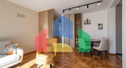 Просторная квартира 64 м² с видом на море в Бечичи