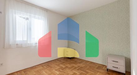 Просторная квартира 64 м² с видом на море в Бечичи