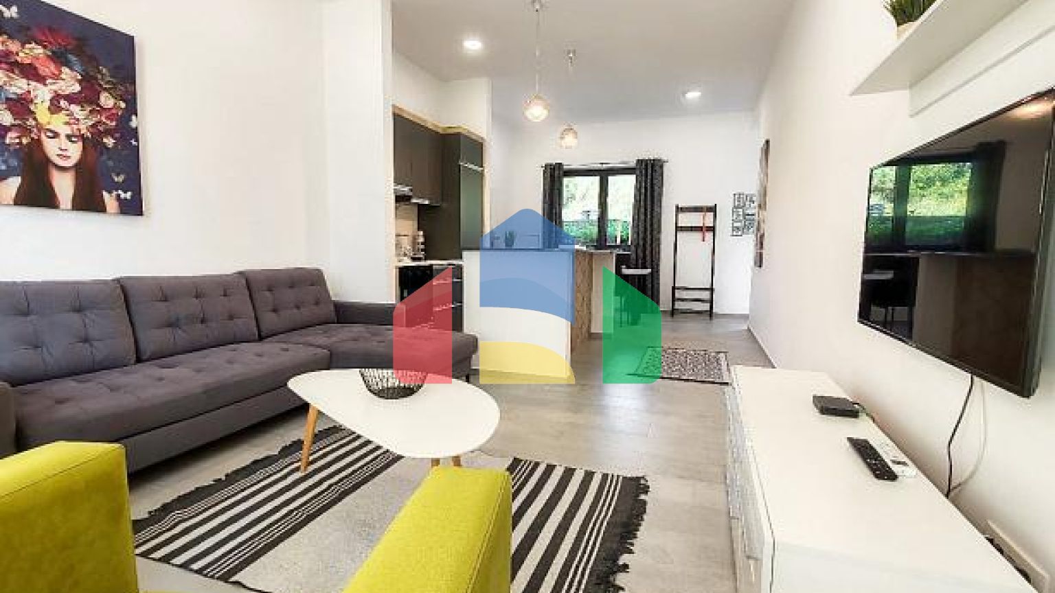 Современная квартира в Бечичи – 56,89 м²