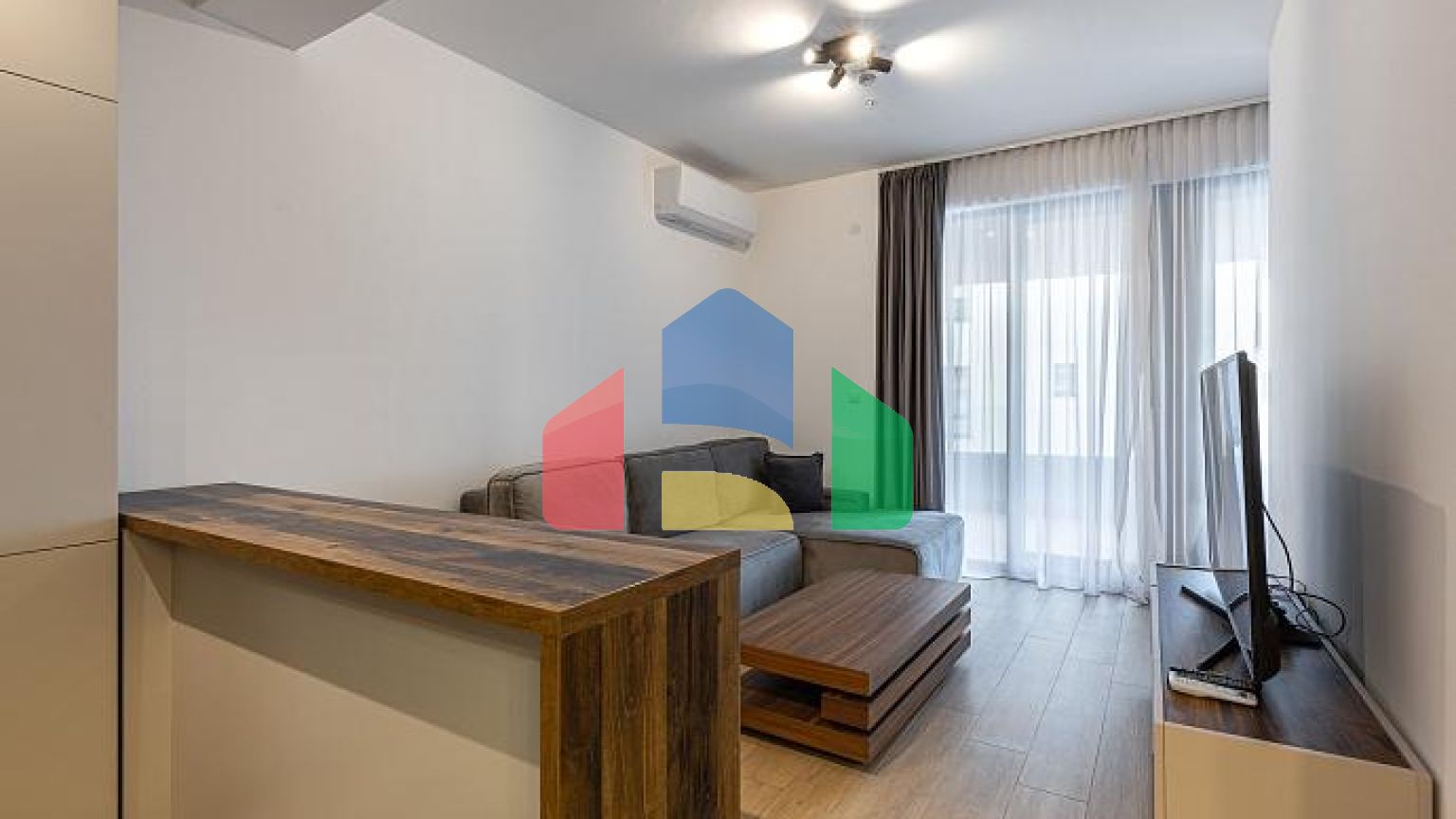 Однокомнатная квартира в Бечичах – полностью меблирована!