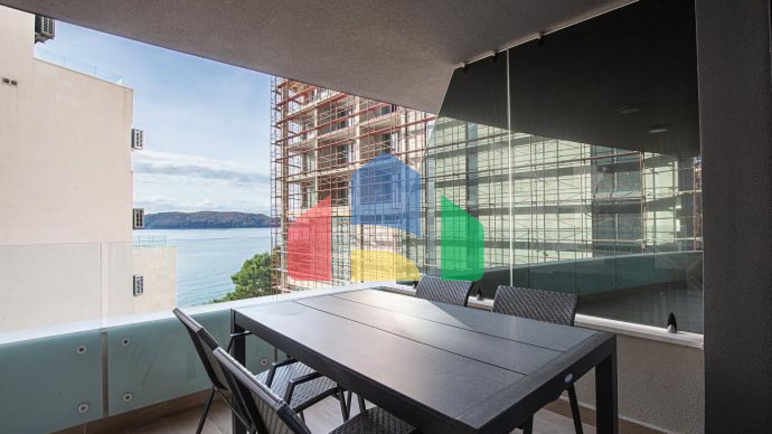 Однокомнатная квартира в Бечичах – полностью меблирована!