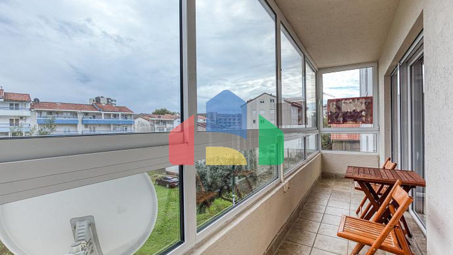 Квартира с 2 спальнями в Бечичи