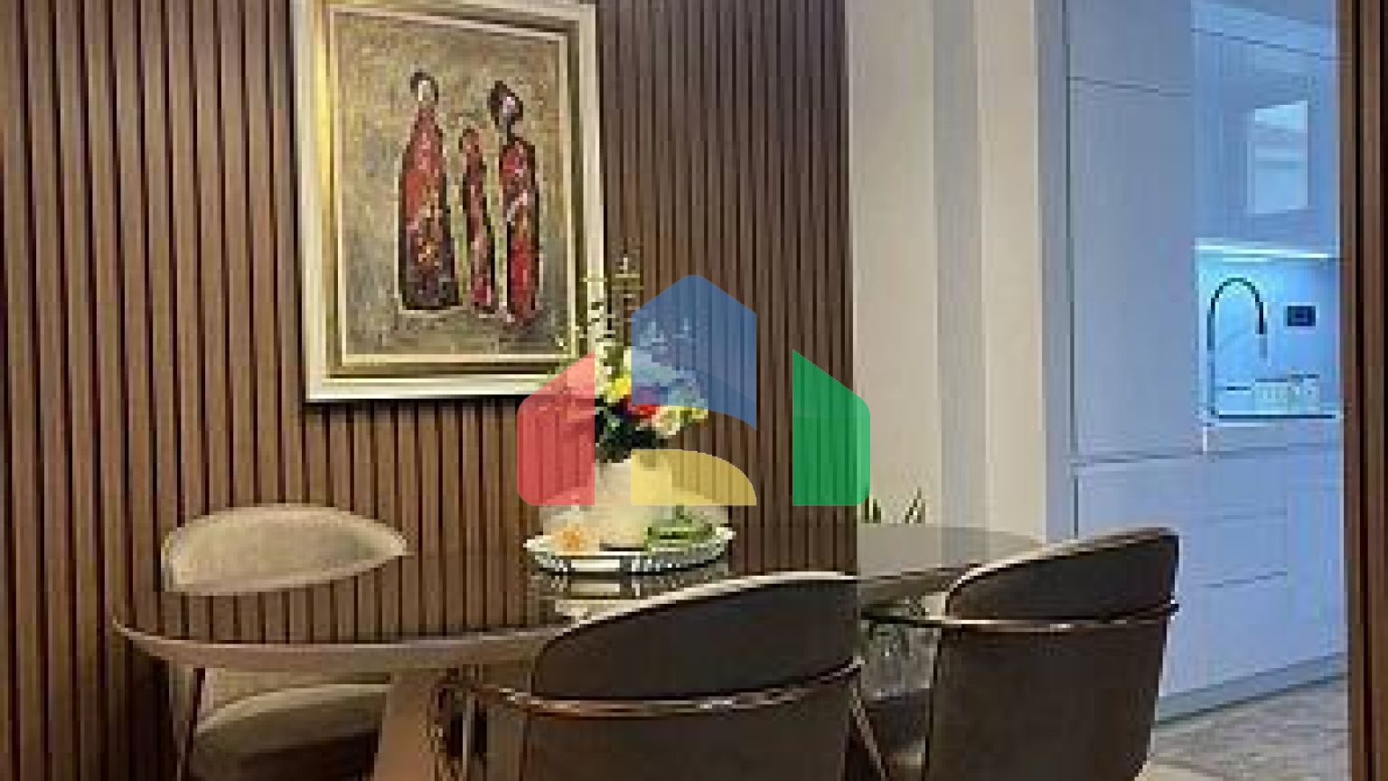 Квартира с 3 спальнями и видом на море в Бечичи — новый дом, гараж