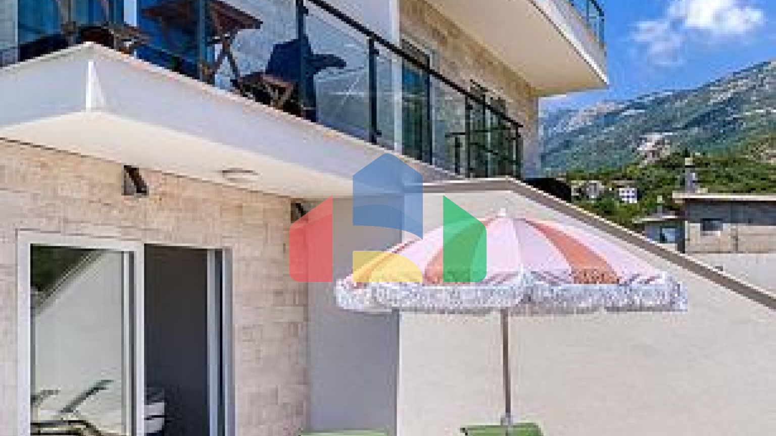 Роскошная квартира в Бечичах – комфорт и престиж