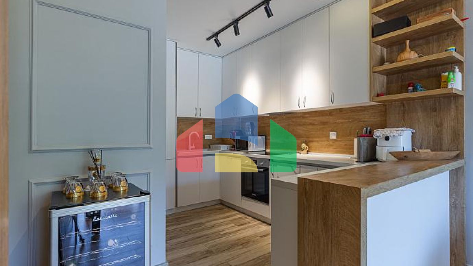 Роскошный пентхаус в 5★ комплексе с джакузи на крыше и видом на рассвет