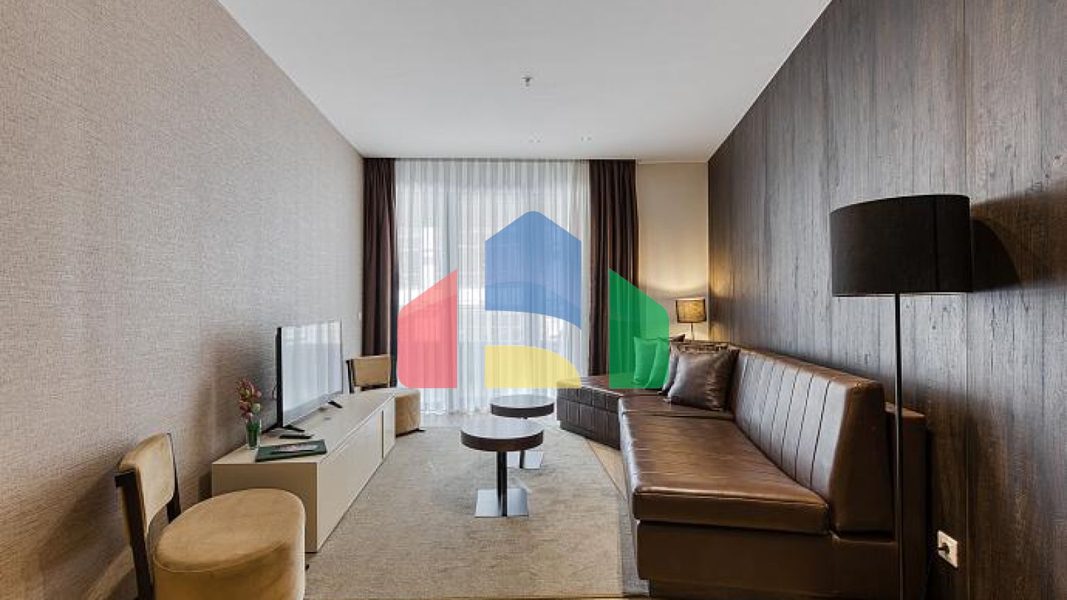 Продаётся роскошно оборудованная квартира в Бечичах — возможность, которую нельзя упустить.