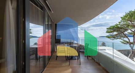 Продаётся роскошно оборудованная квартира в Бечичах — возможность, которую нельзя упустить.