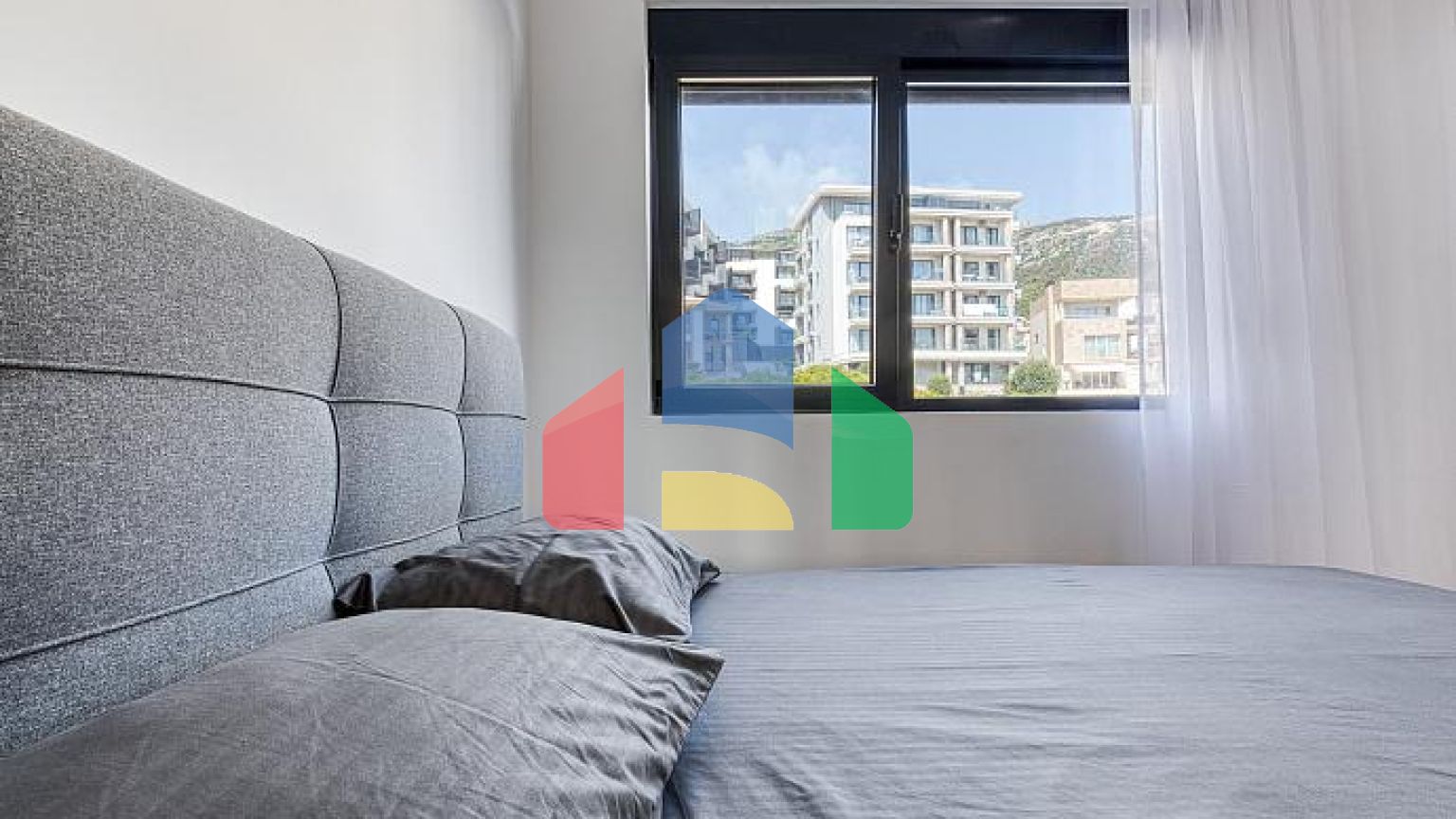 Квартира с 2 спальнями в Бечичи