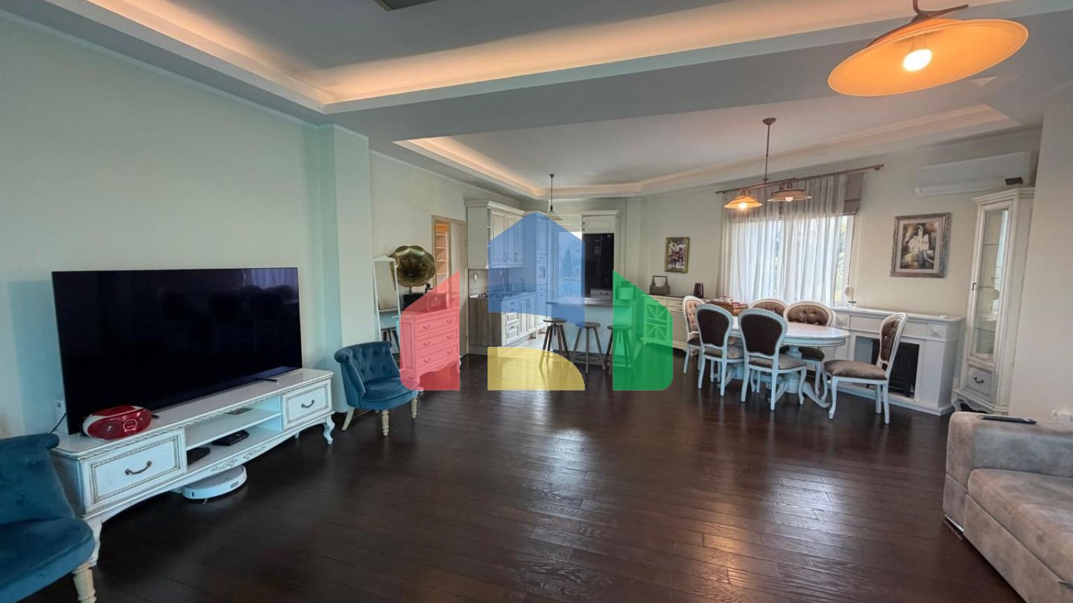 Квартира с двумя спальни в Бечичи