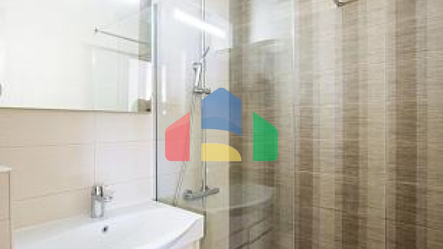 Просторный Пентхаус с большой террасой и видом на море