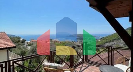 Beautiful four-story house with breathtaking sea view in Bečići