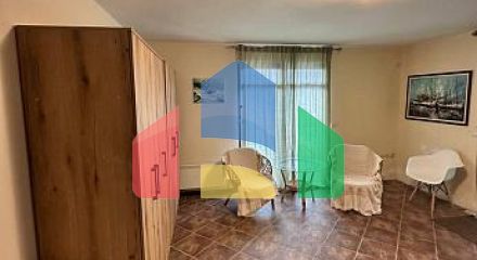 Прекрасный четырехэтажный дом с захватывающим видом на море в Бечичи