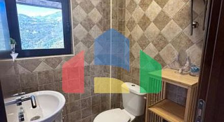 Прекрасный четырехэтажный дом с захватывающим видом на море в Бечичи