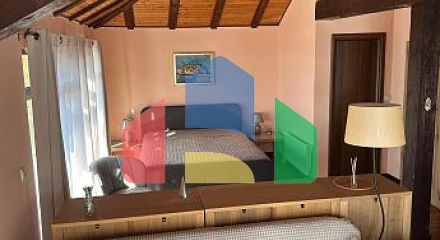 Прекрасный четырехэтажный дом с захватывающим видом на море в Бечичи