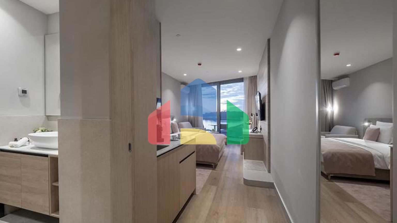 Люкс апартаменты на берегу моря в Бечичи, Будва