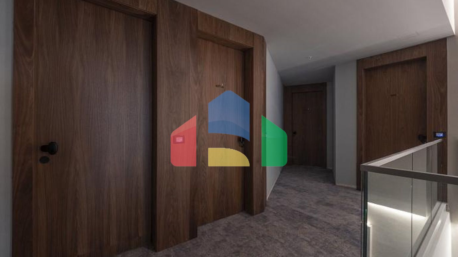 Люкс апартаменты на берегу моря в Бечичи, Будва