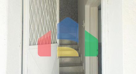 Дом с двумя апартаментами в Бечичи